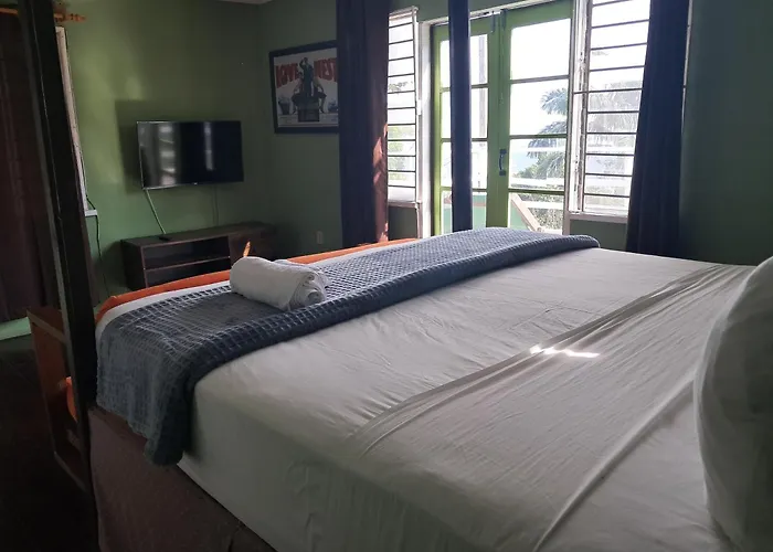 Kingsworth Bed And Breakfast